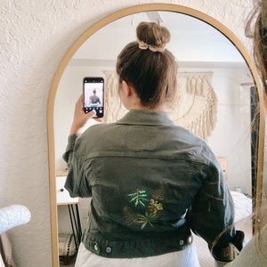 Levi’s Embroidered Jean Jacket